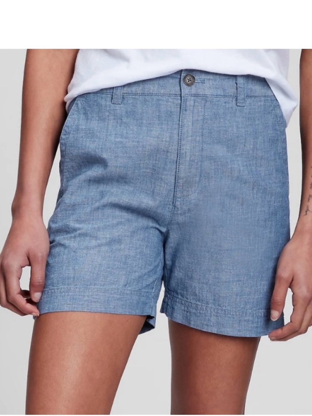GAP Light Blue Chambray Women's Shorts